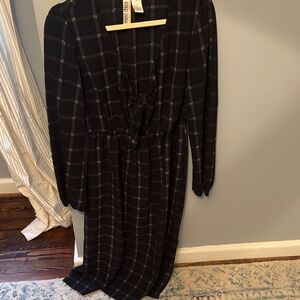 Mimi Chica Black and White Checkered Long Sleeve Dress